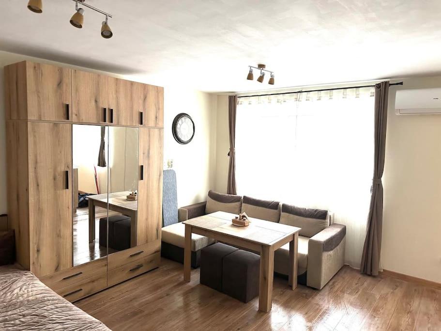 Green Park Apartment - Brand New Studio! Ruse Exterior photo